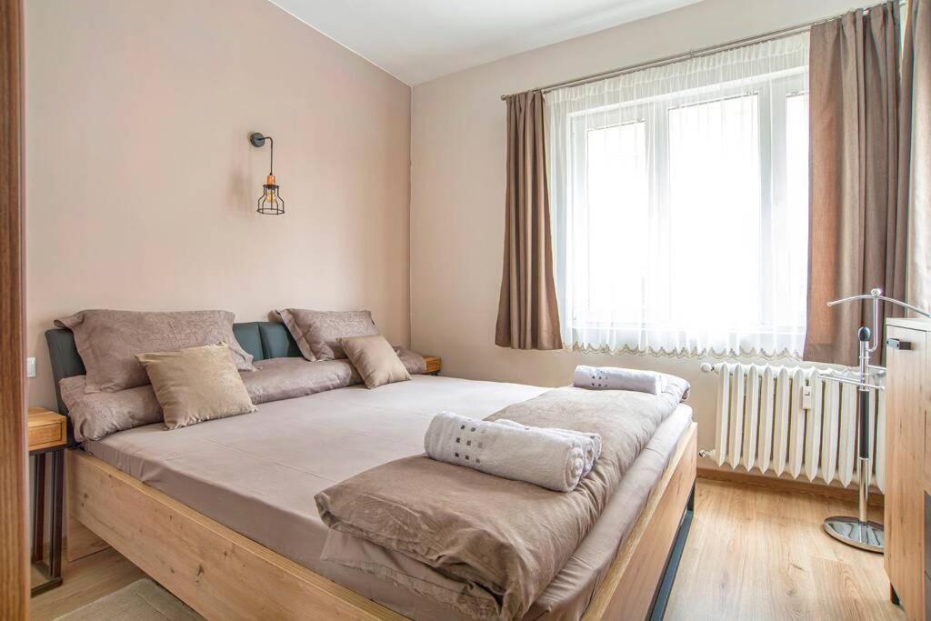 Elegant & Stylish 2 Bedroom Top Central Apartment Sofia Extérieur photo